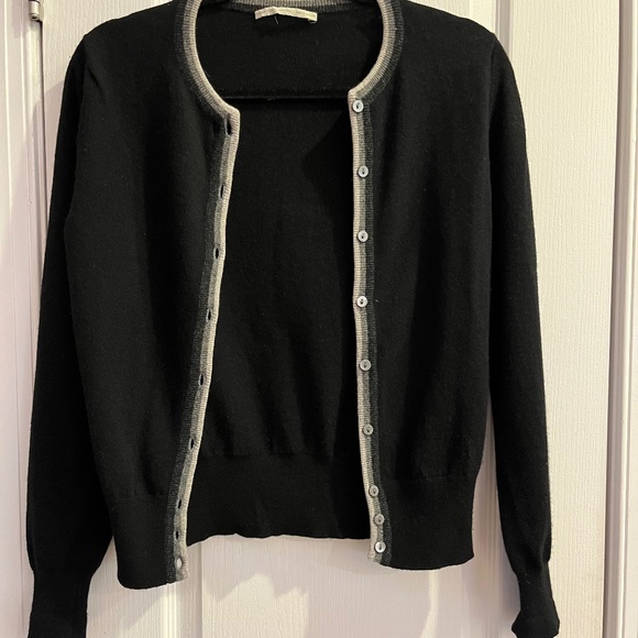 Cashmere Studio 100% cashmere Cardigan Sweater Sz 1 (XS) with shell- Black - Picture 2 of 9